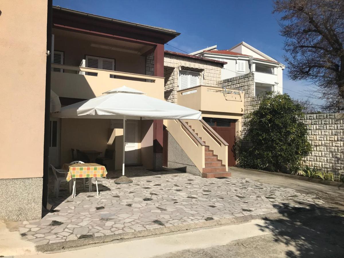 Summer Rooms Baska Εξωτερικό φωτογραφία