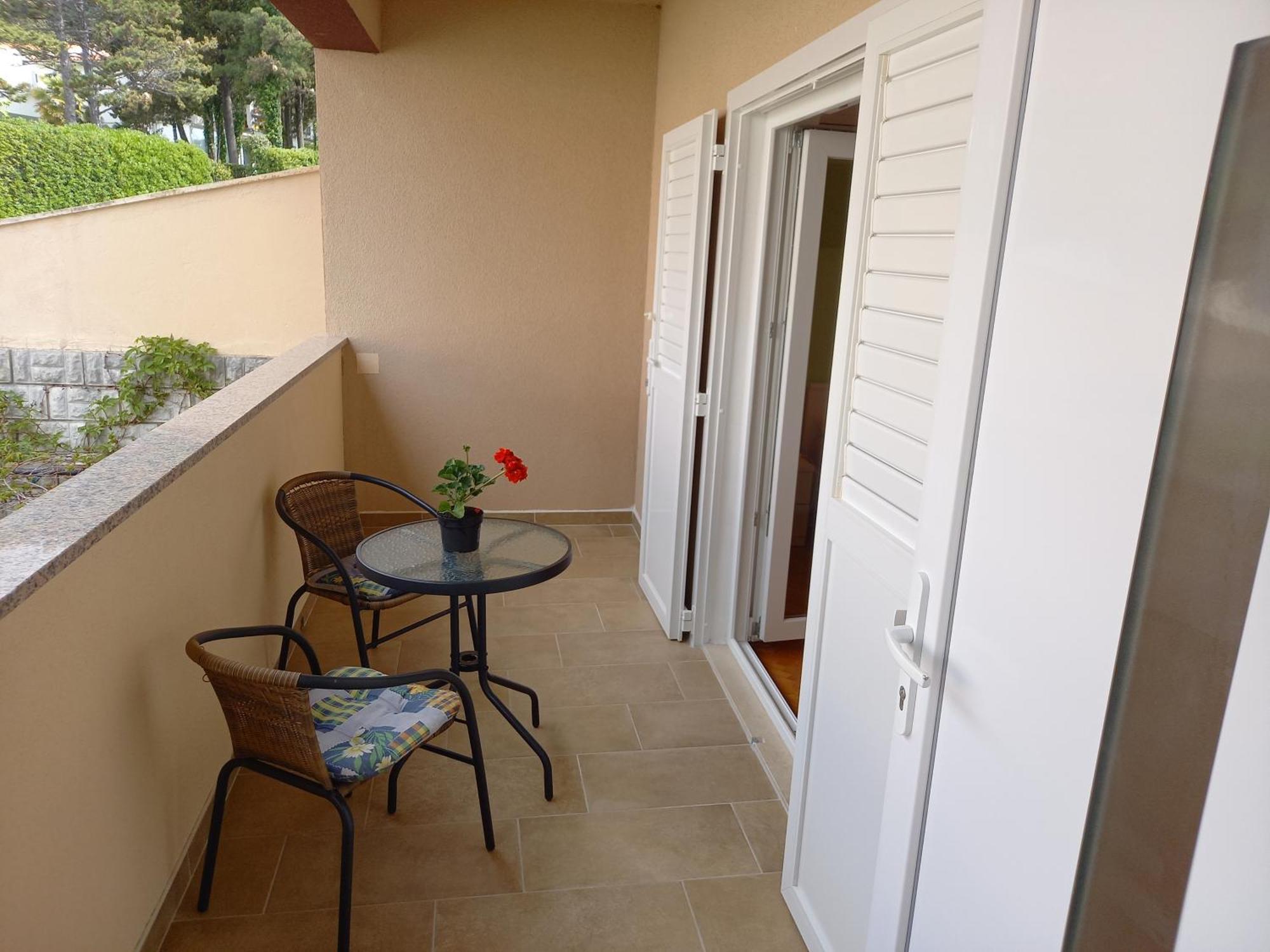 Summer Rooms Baska Εξωτερικό φωτογραφία