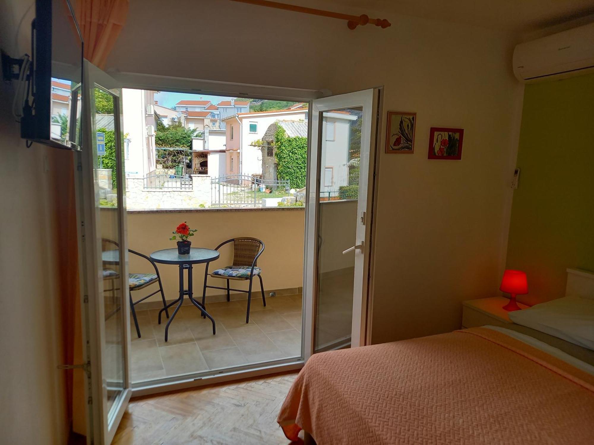 Summer Rooms Baska Εξωτερικό φωτογραφία